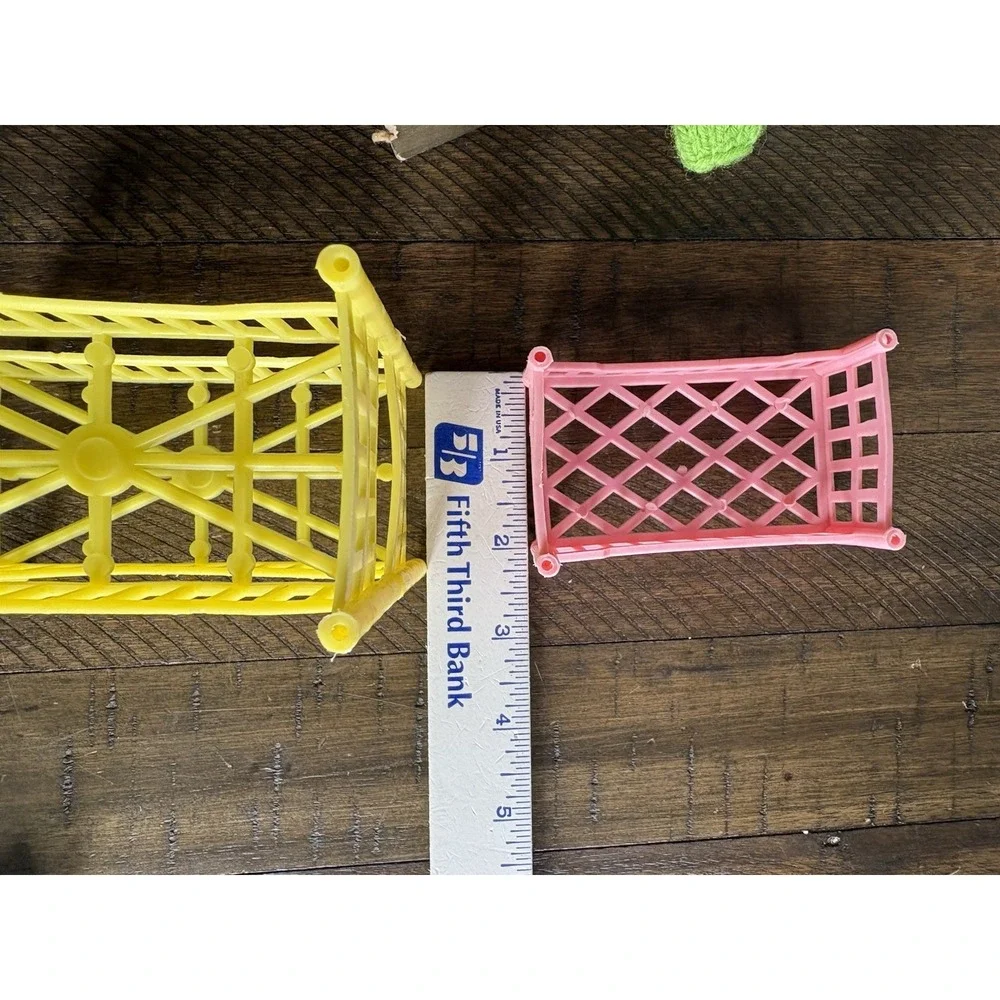 VTG Bunk Bed Crib Celluloid Baby Doll Hong Kong Furniture Plastic 60s Dollhouse‎